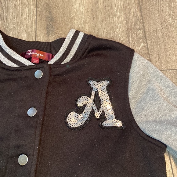 Shampoo girls black jacket with initial “A”. Size:14-16 girls - Picture 4 of 6